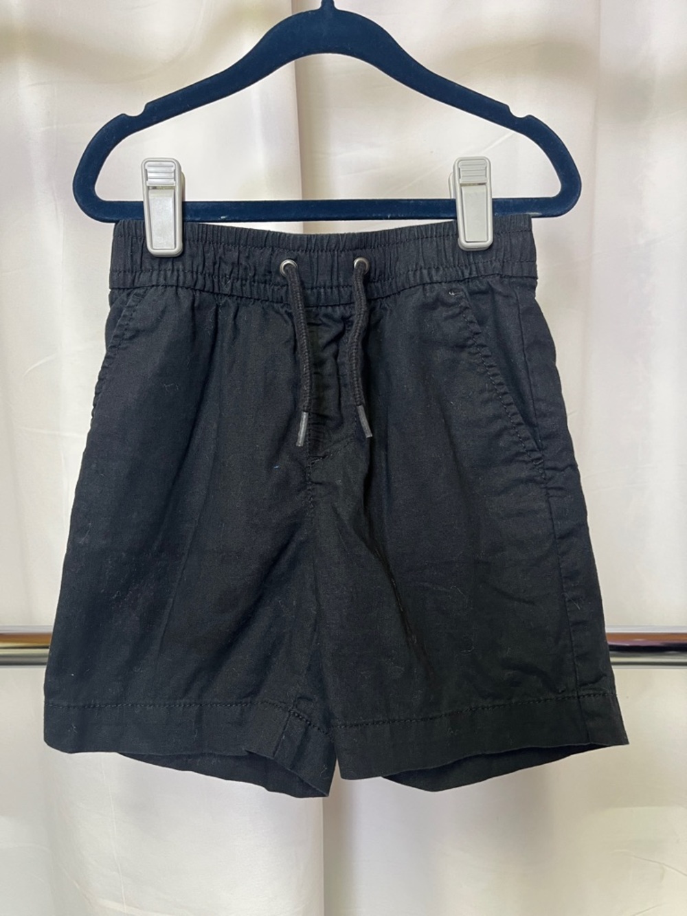 GAP Boys black linen blend elastic Waist Shorts size 5